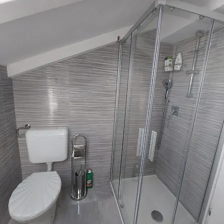 Dunja With Panoramic View Apartman